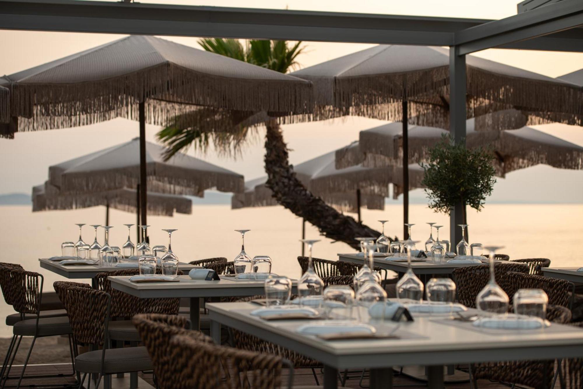 Oniro Boutique Hotel Toróni Kültér fotó
